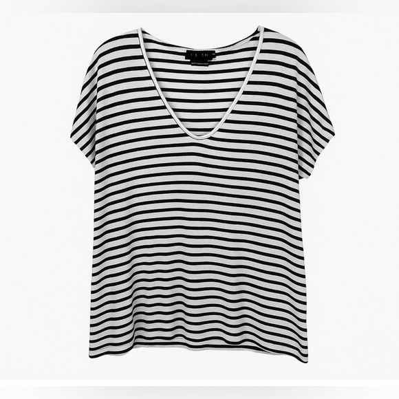 Hatch Black and White Striped V-Neck Maternity Tee size Small - Picture 1 of 6